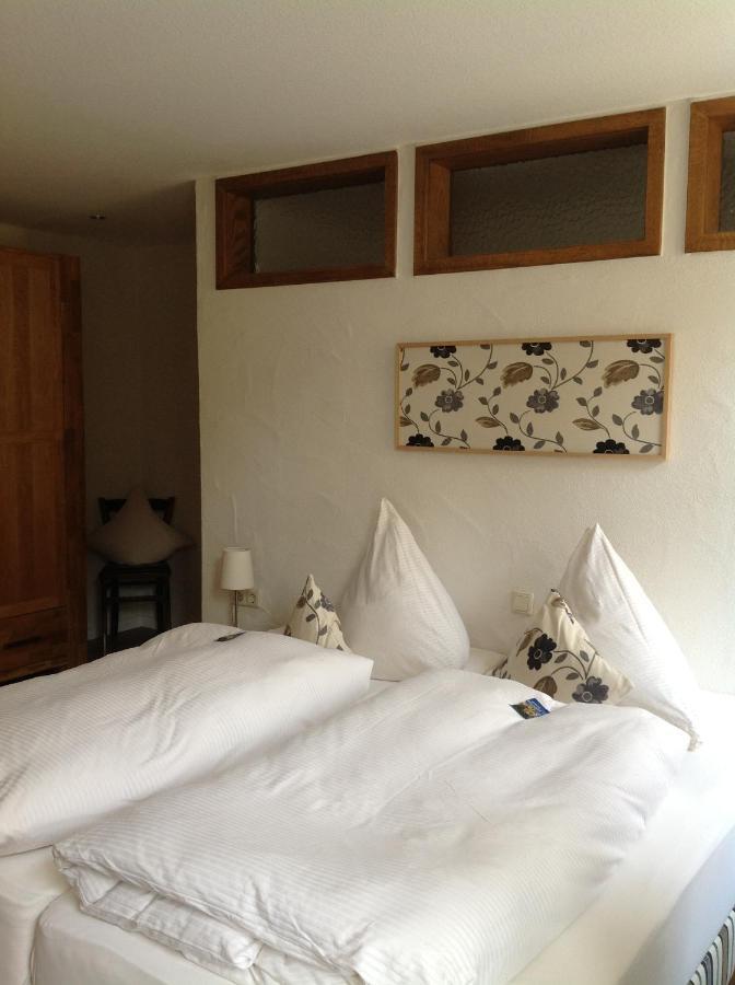 Moselland Hotel Im Enderttal Zum Onkel Willi 코헴 외부 사진